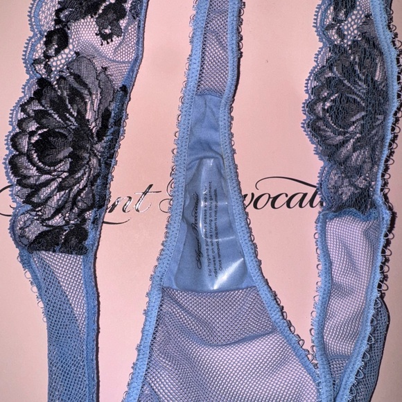 Agent Provocateur Yara Blue and Black Lace Trim Panties size 6 - Picture 3 of 5